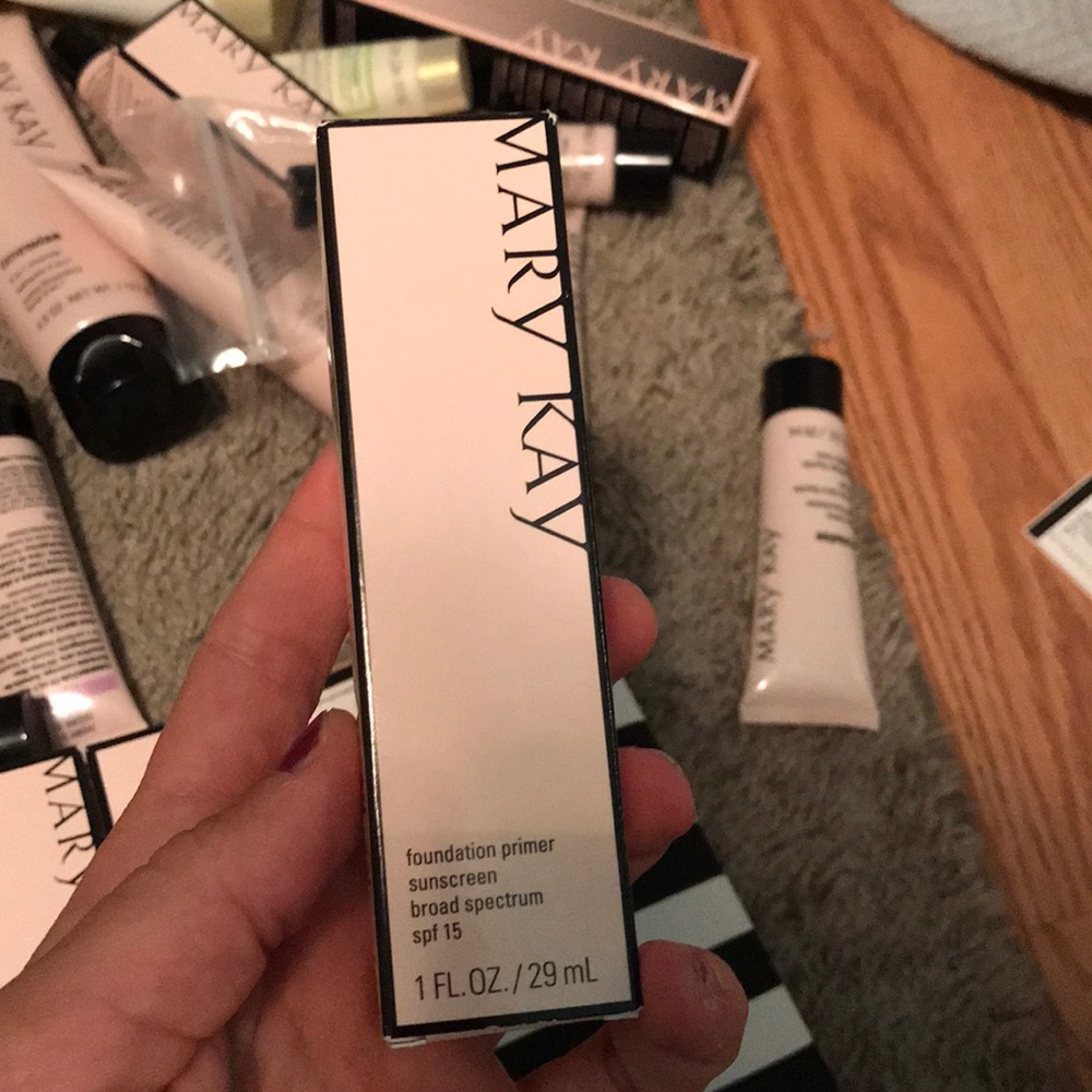 Mary Kay foundation primer